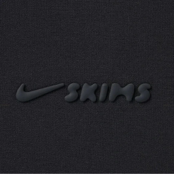 NikeSkims Matte Tricot Oversized Track Jacket Full Zip, Obsidian Black Size XL